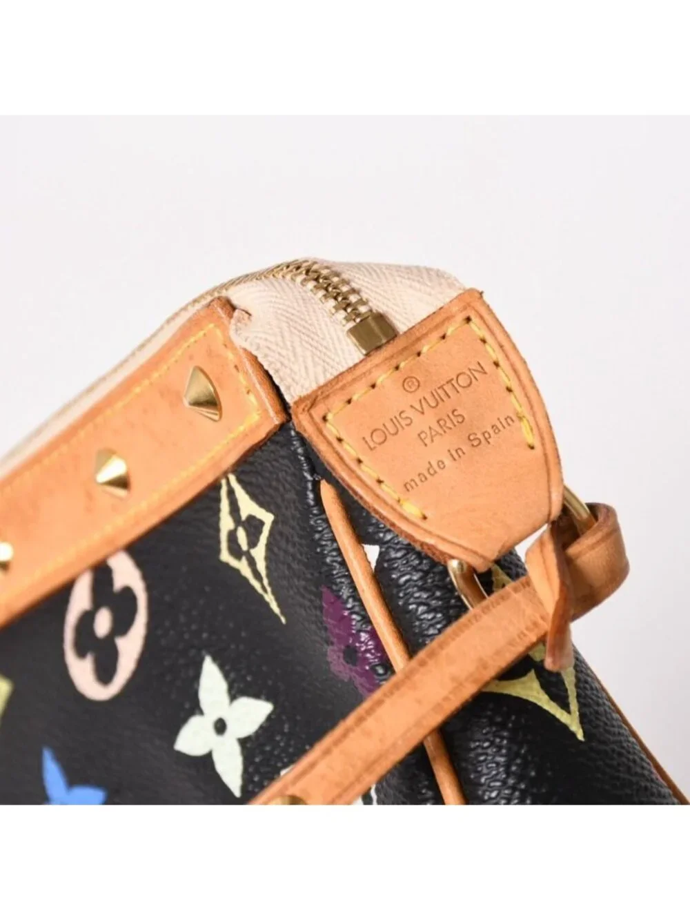 Louis Vuitton Pochette Accessoires Pouch Monogram Multicolor Black